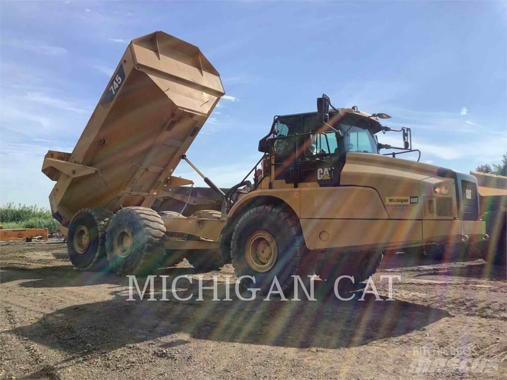 CAT 745 T Csuklósdömperek