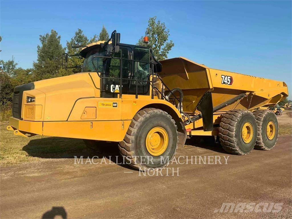 CAT 745 T Csuklósdömperek
