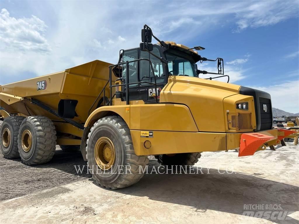 CAT 745 TG Csuklósdömperek