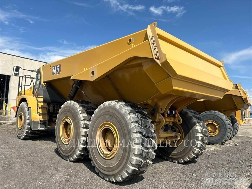CAT 745 TG Csuklósdömperek