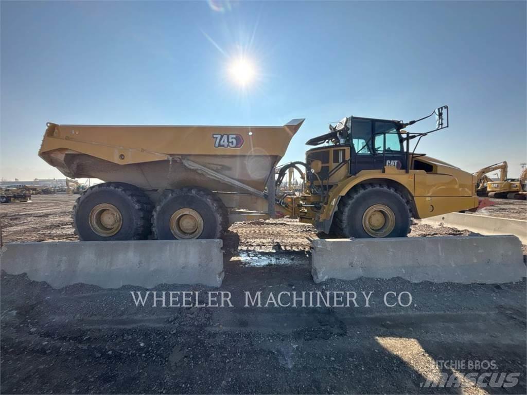 CAT 745 TG Csuklósdömperek