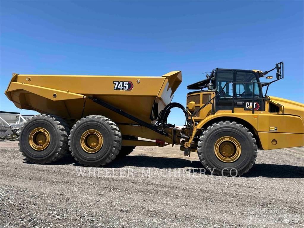 CAT 745 TG Csuklósdömperek