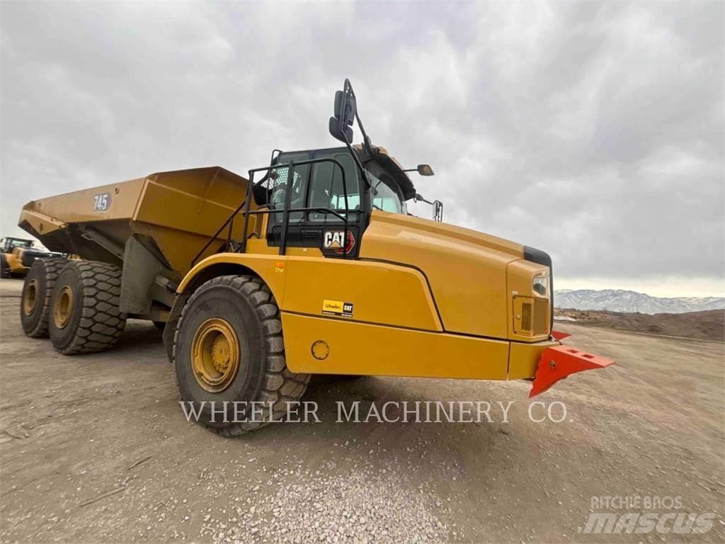 CAT 745 TG Csuklósdömperek