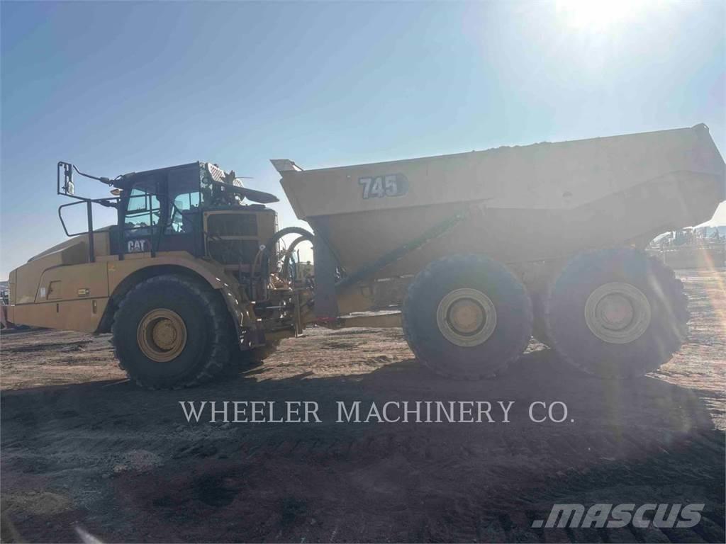 CAT 745 TG Csuklósdömperek