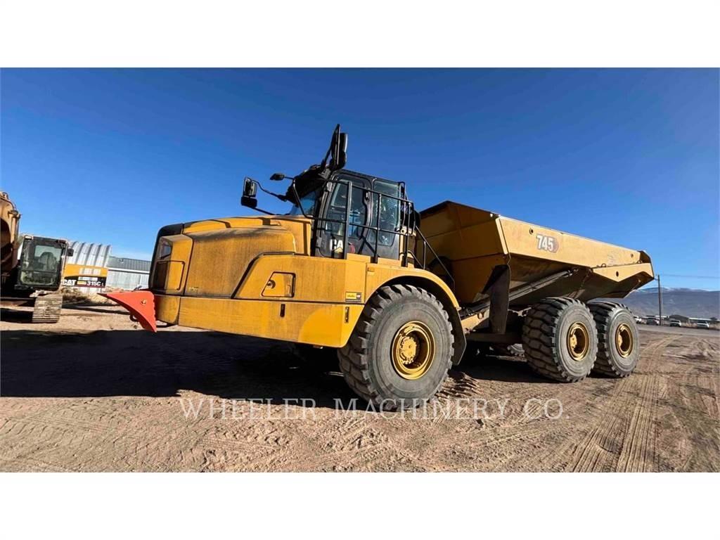 CAT 745 TG Csuklósdömperek