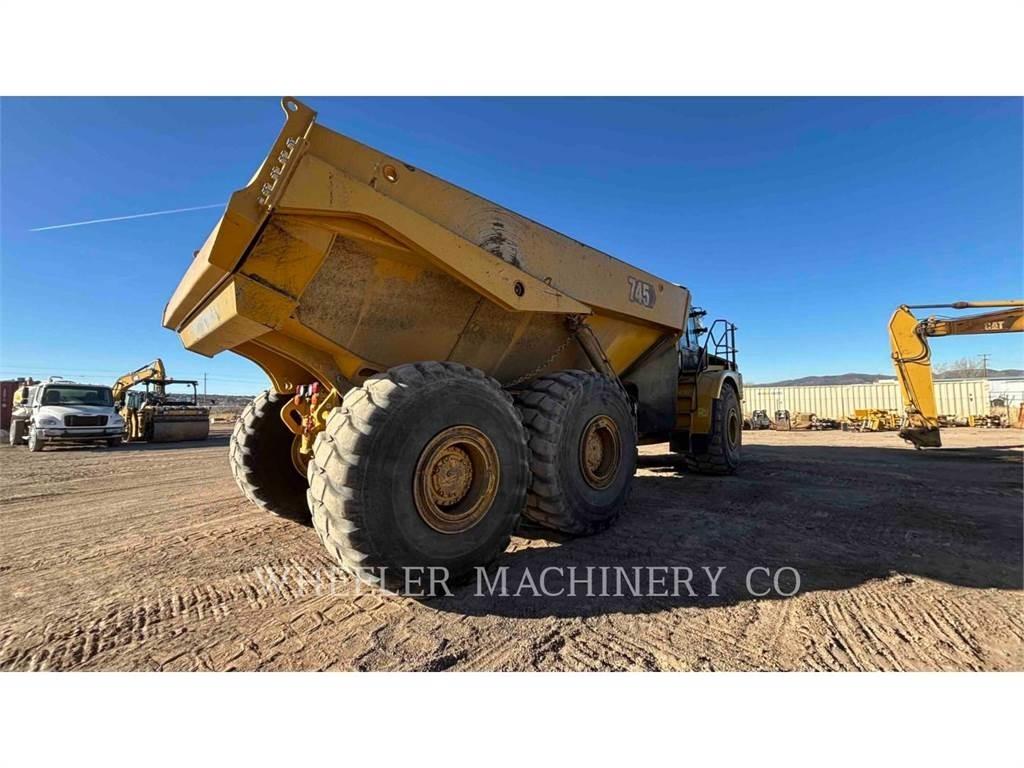 CAT 745 TG Csuklósdömperek