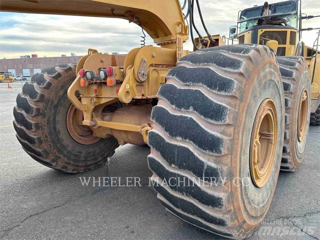 CAT 745 W/PAN Csuklósdömperek