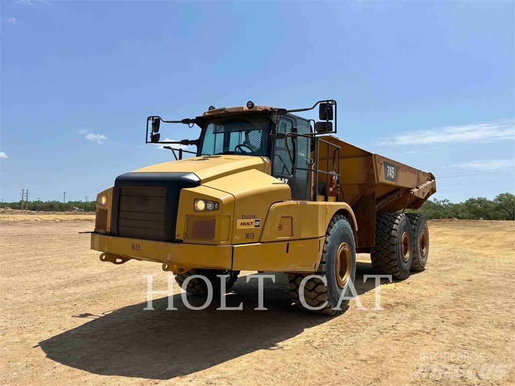 CAT 74504 Csuklósdömperek