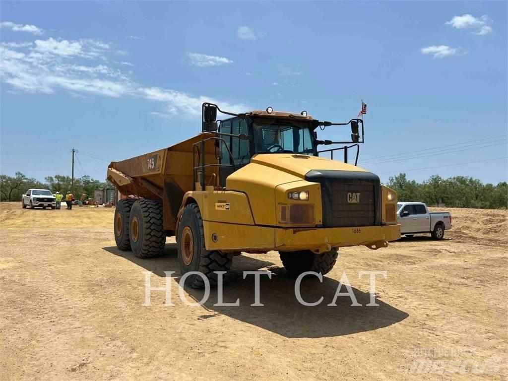 CAT 74504 Csuklósdömperek