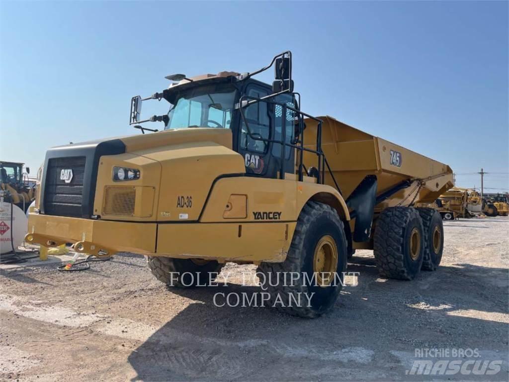 CAT 74504 Csuklósdömperek