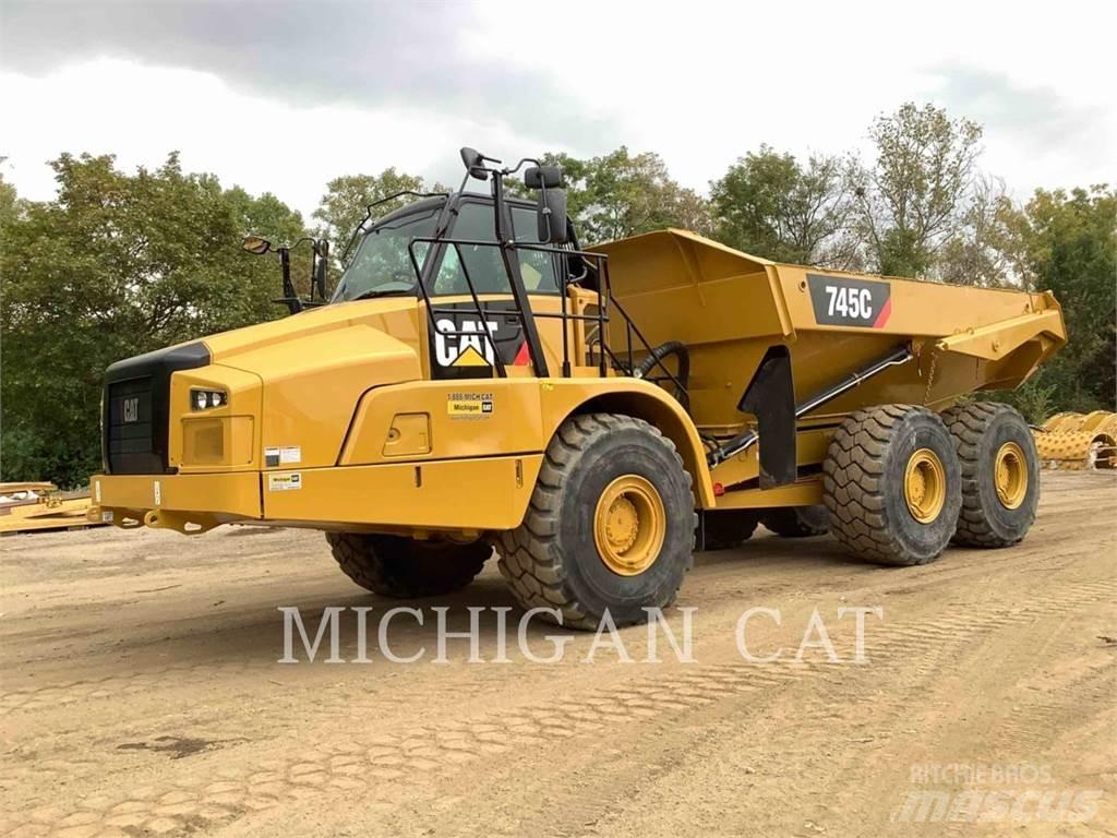 CAT 745C Csuklósdömperek