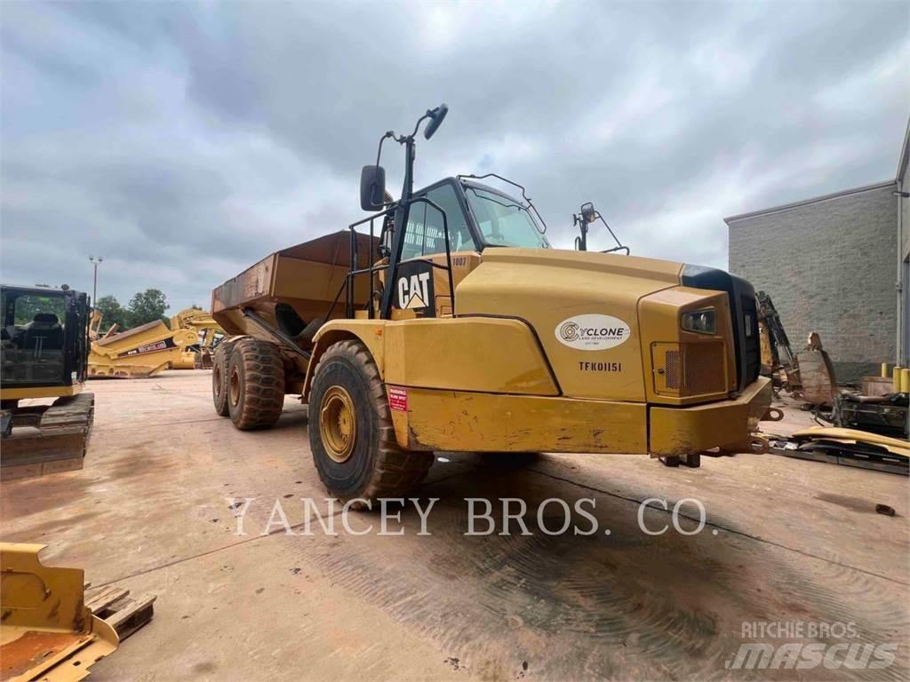 CAT 745C Csuklósdömperek