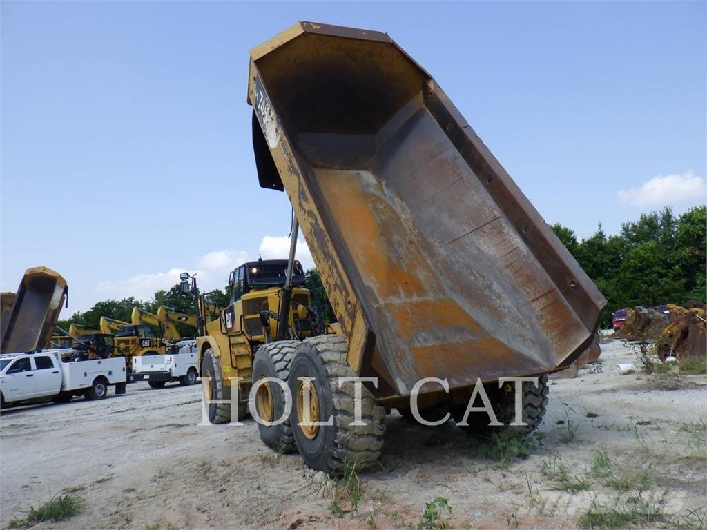 CAT 745C Csuklósdömperek
