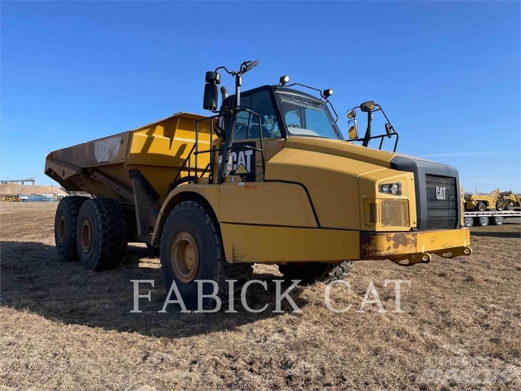 CAT 745C Csuklósdömperek