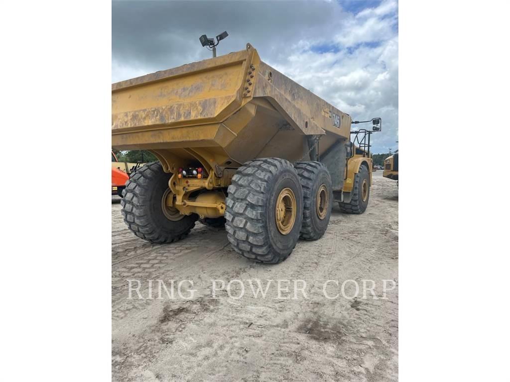 CAT 745TG Csuklósdömperek
