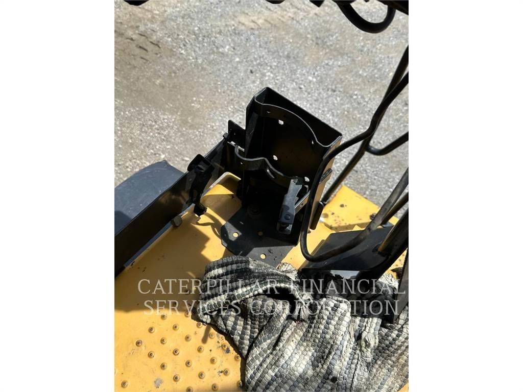 CAT 772G Csuklósdömperek