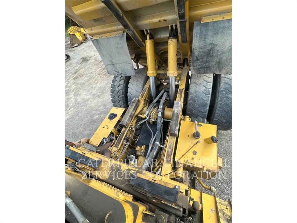 CAT 772G Csuklósdömperek