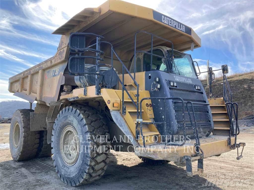 CAT 773F Csuklósdömperek