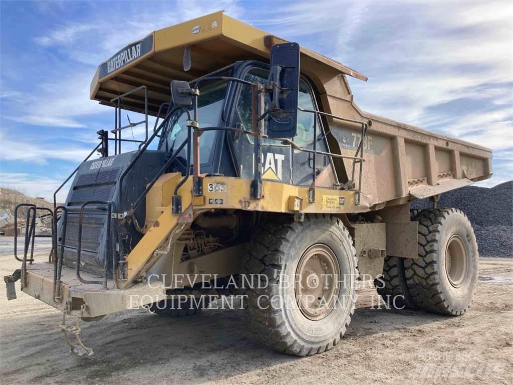 CAT 773F Csuklósdömperek