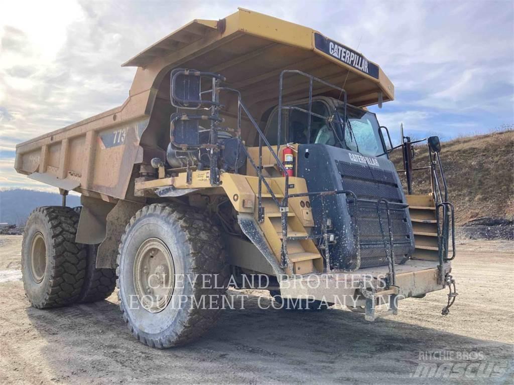 CAT 773F Csuklósdömperek