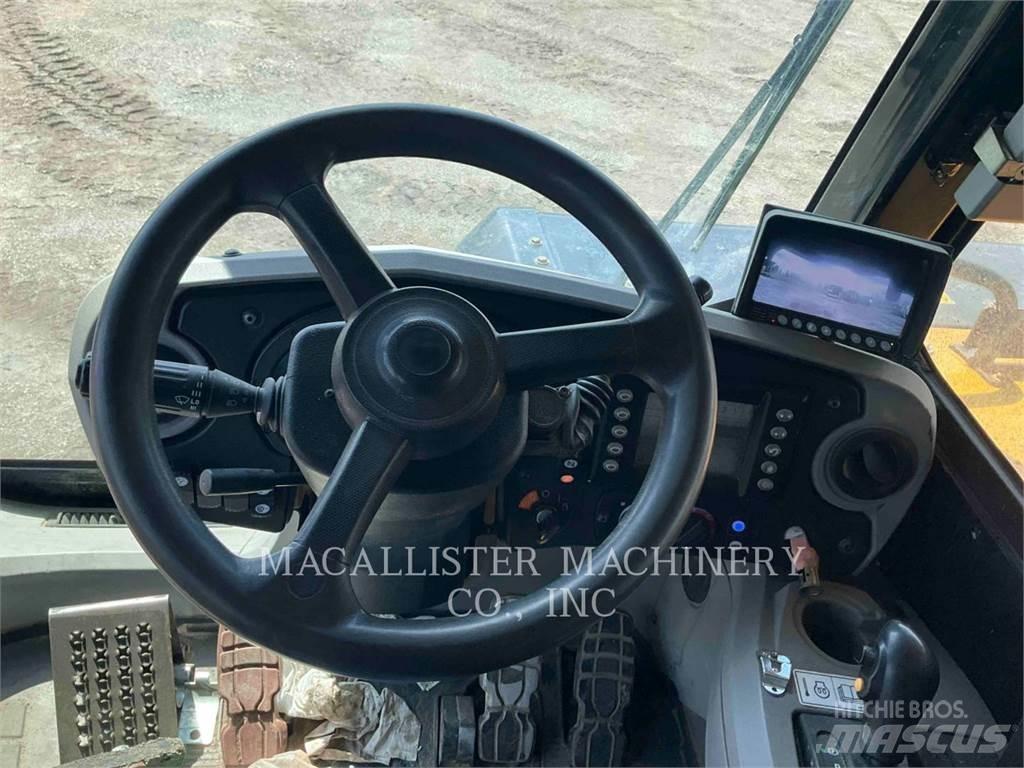 CAT 775G Csuklósdömperek