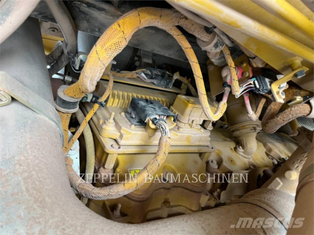 CAT 775G Csuklósdömperek