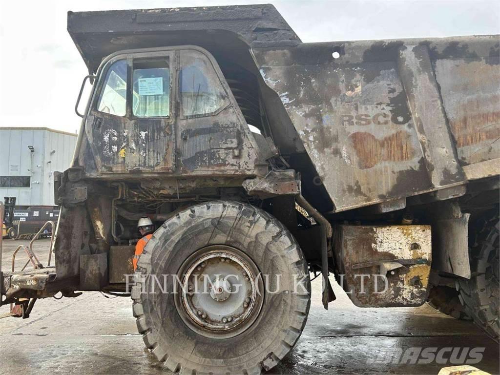 CAT 775G Csuklósdömperek