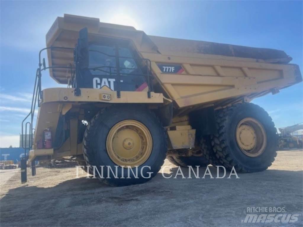 CAT 777F Csuklósdömperek