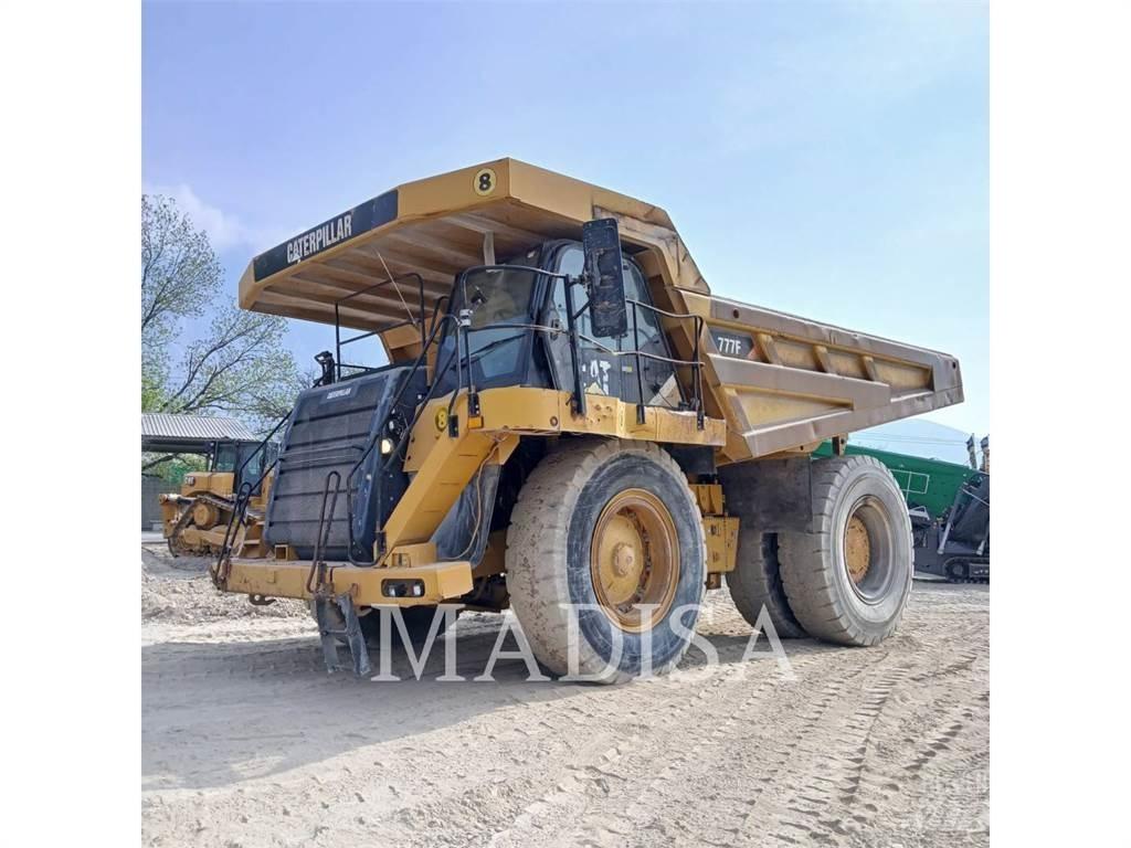 CAT 777F Csuklósdömperek