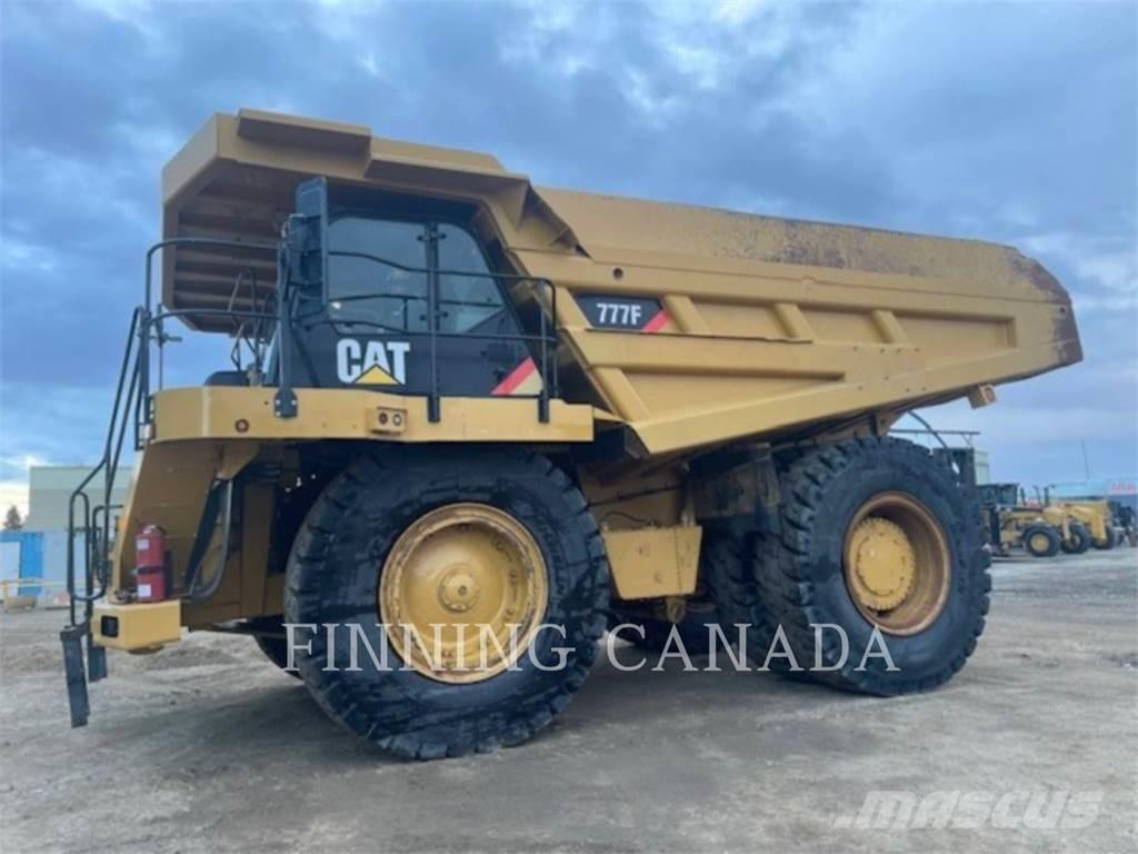 CAT 777F Csuklósdömperek