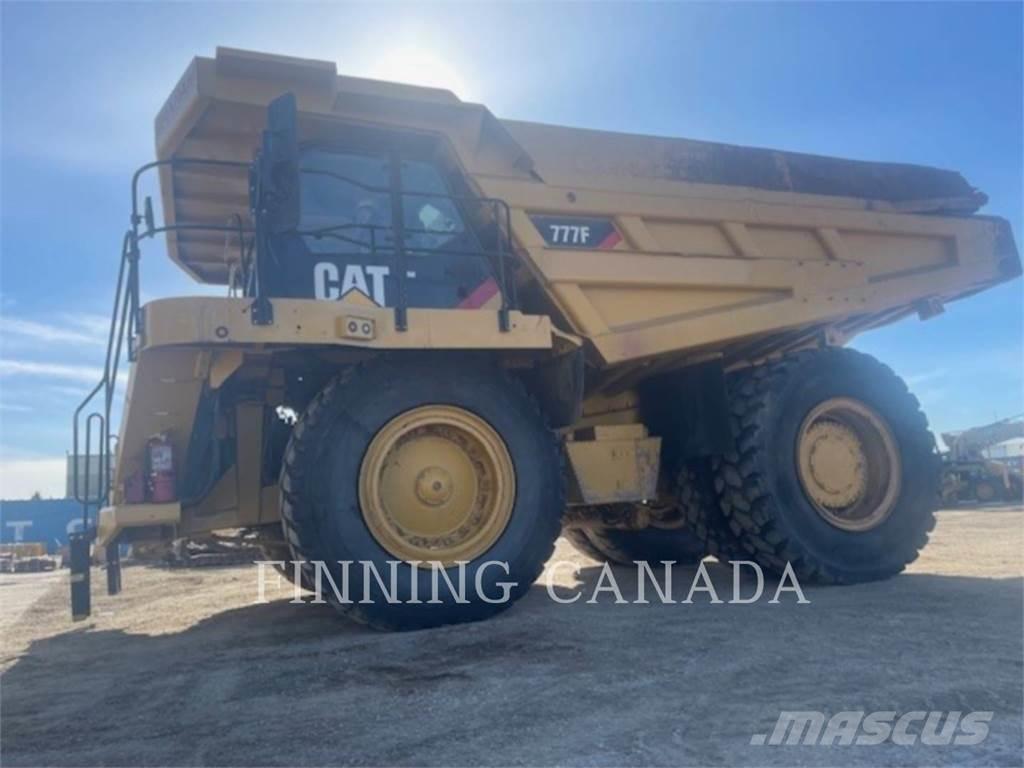 CAT 777F Csuklósdömperek