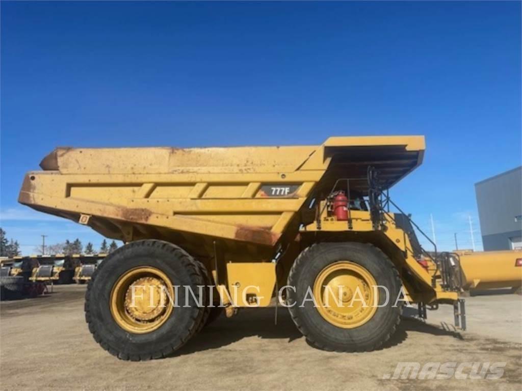 CAT 777F Csuklósdömperek