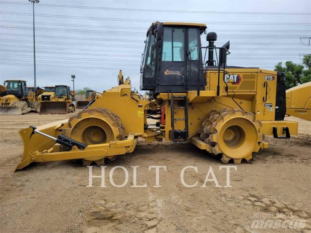 CAT 815 Talajtömörítő gépek