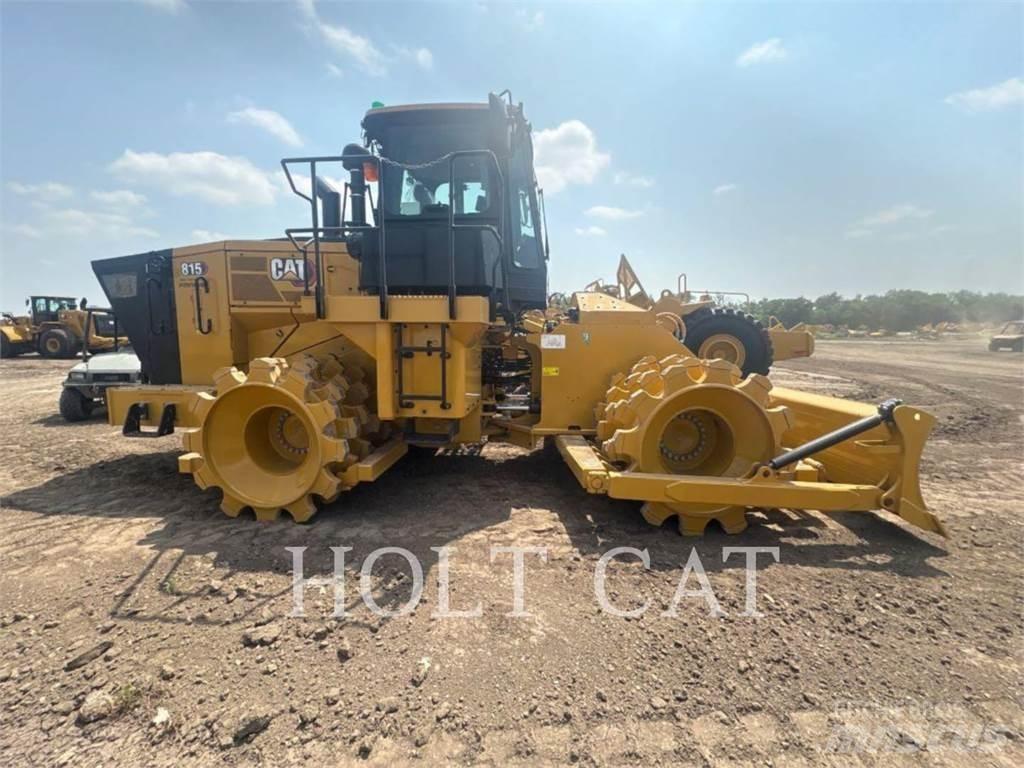 CAT 815 Talajtömörítő gépek