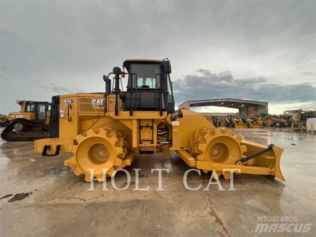 CAT 815 Talajtömörítő gépek