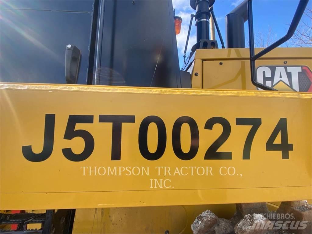 CAT 815 Talajtömörítő gépek
