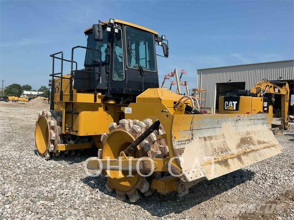 CAT 815 Talajtömörítő gépek