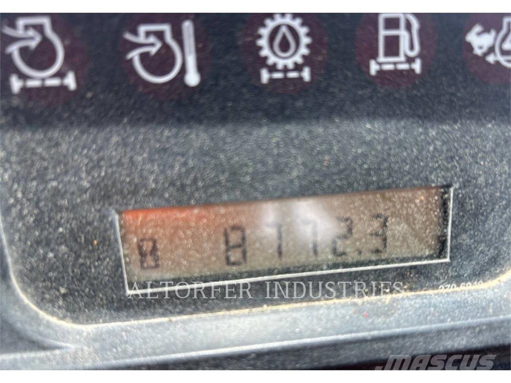 CAT 815F2 Talajtömörítő gépek