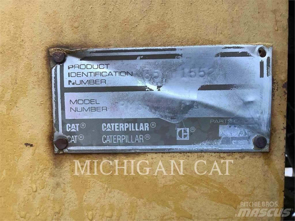 CAT 824C Gumikerekes homlokrakodók