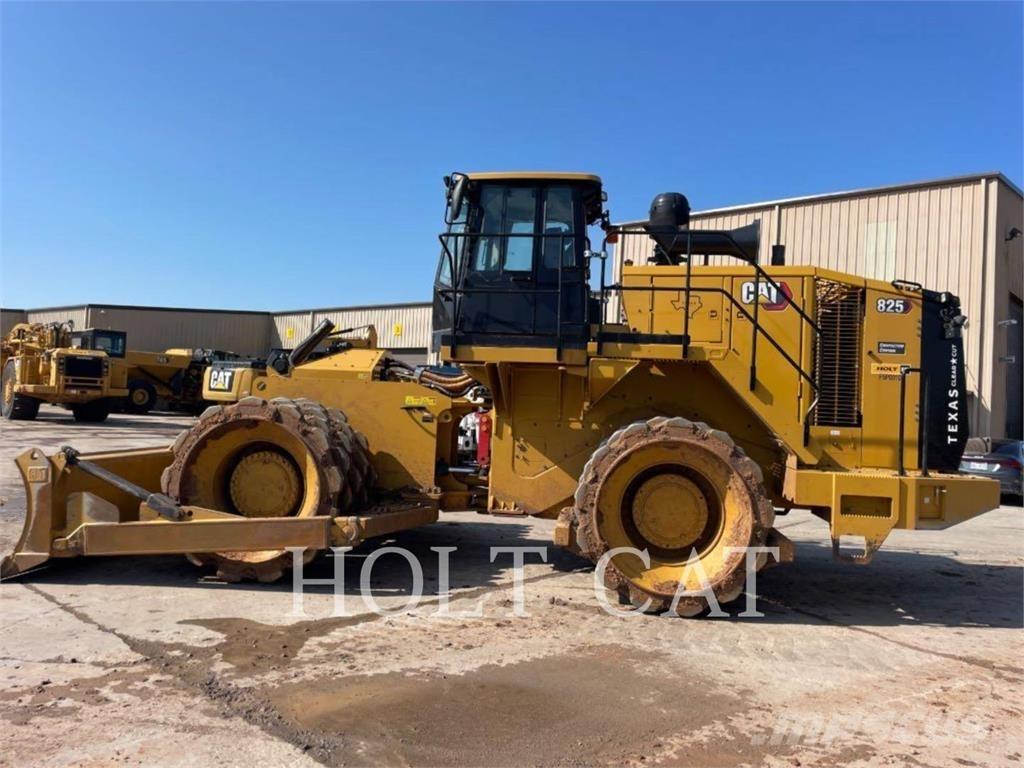 CAT 825 Talajtömörítő gépek