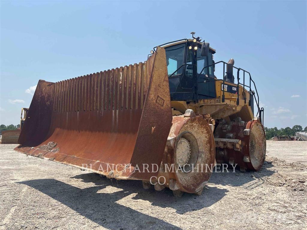 CAT 826K Talajtömörítő gépek