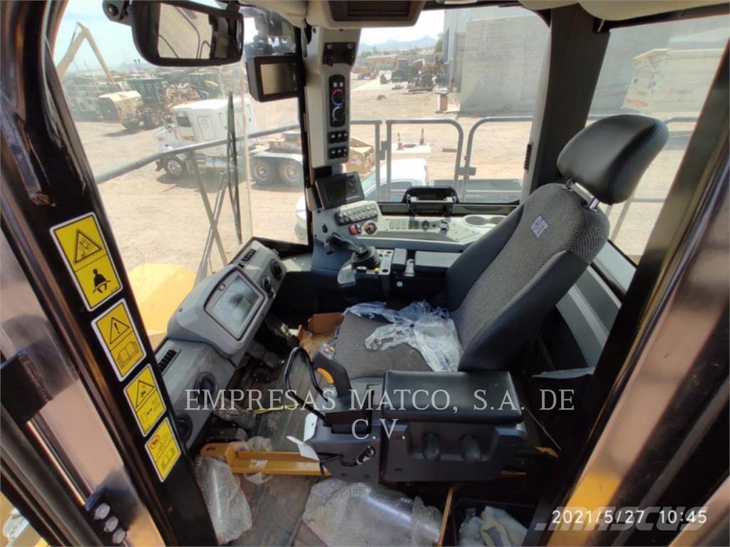 CAT 834KLRC gumikerekes dózer