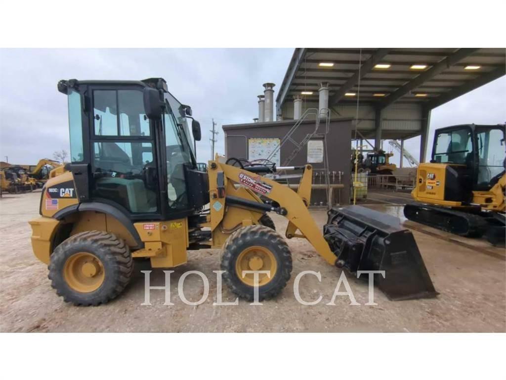 CAT 903C Gumikerekes homlokrakodók