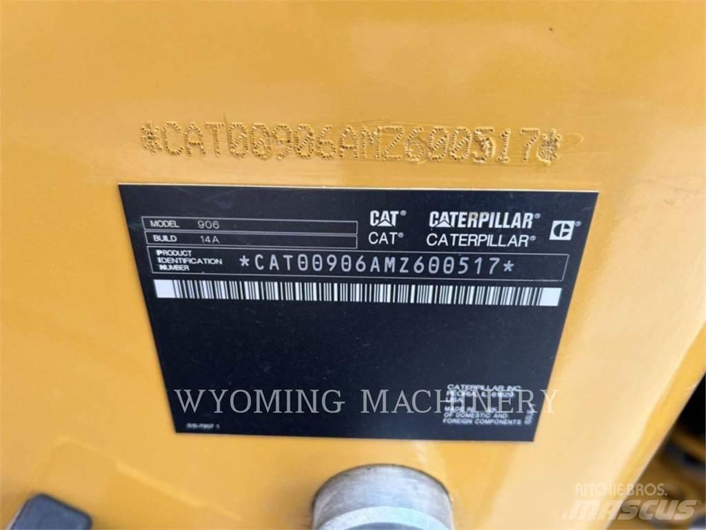 CAT 906 Gumikerekes homlokrakodók