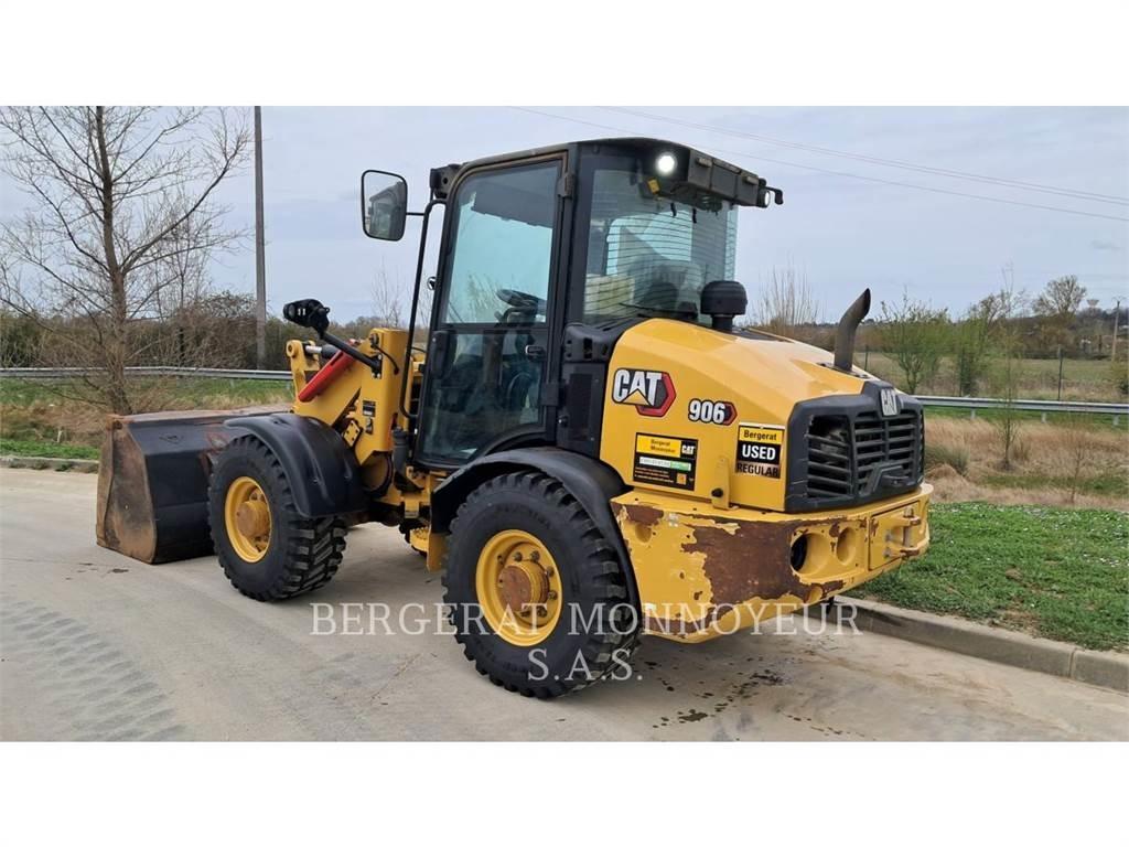 CAT 906 Gumikerekes homlokrakodók