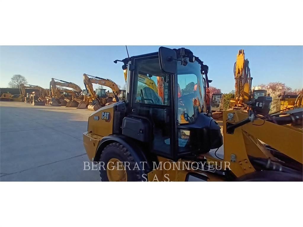 CAT 906 Gumikerekes homlokrakodók