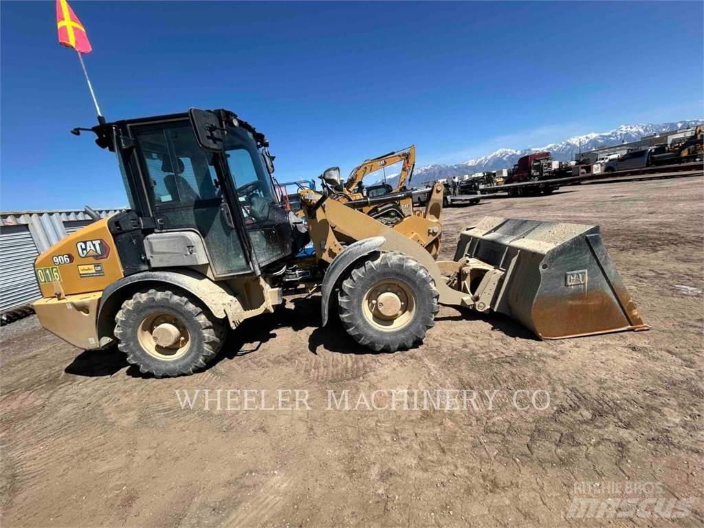 CAT 906 Gumikerekes homlokrakodók