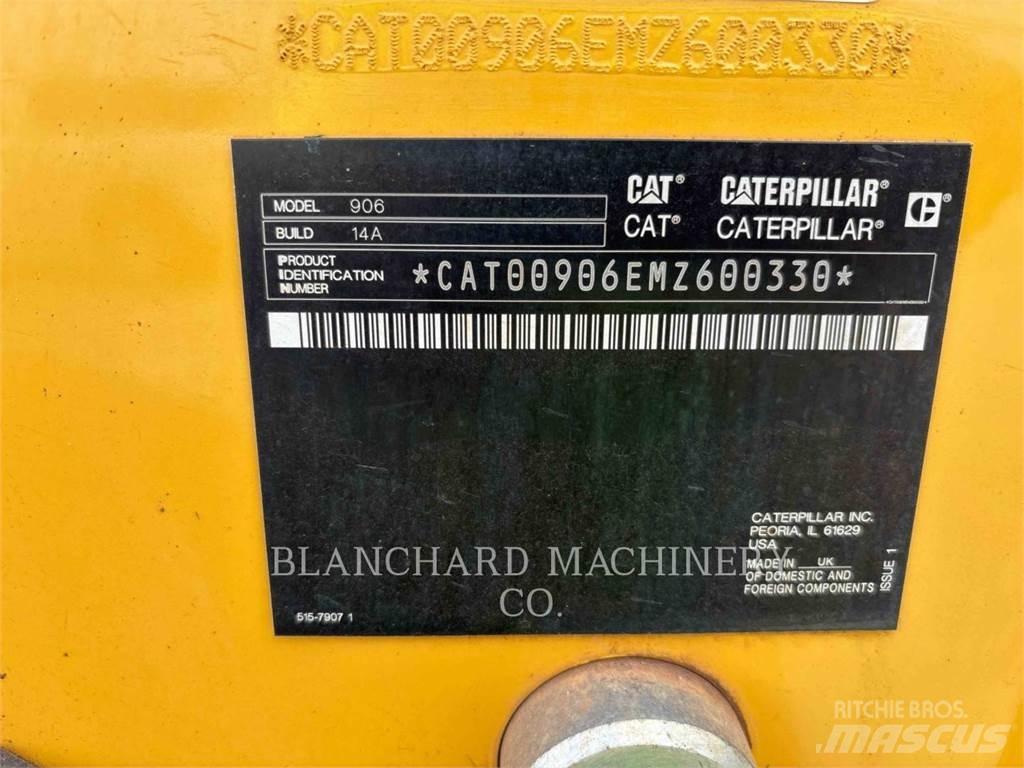 CAT 906 Gumikerekes homlokrakodók