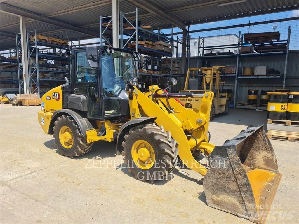 CAT 906-14 Gumikerekes homlokrakodók