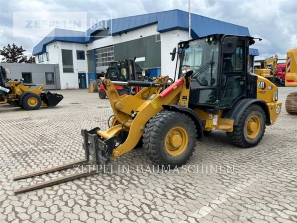 CAT 906-14 Gumikerekes homlokrakodók
